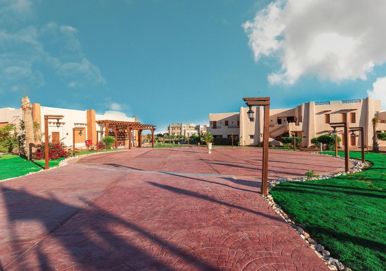 Hotel Laguna Beach Marsa Allam Marsa Alam Exterior foto